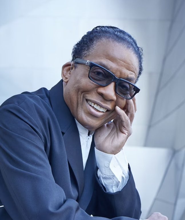 Wishing the MAN, Mr. Herbie Hancock, a VERY happy 84th birthday!!! Here’s to you, Herbie! 🍸 🎉 🎈 🎊🎂 @herbiehancock