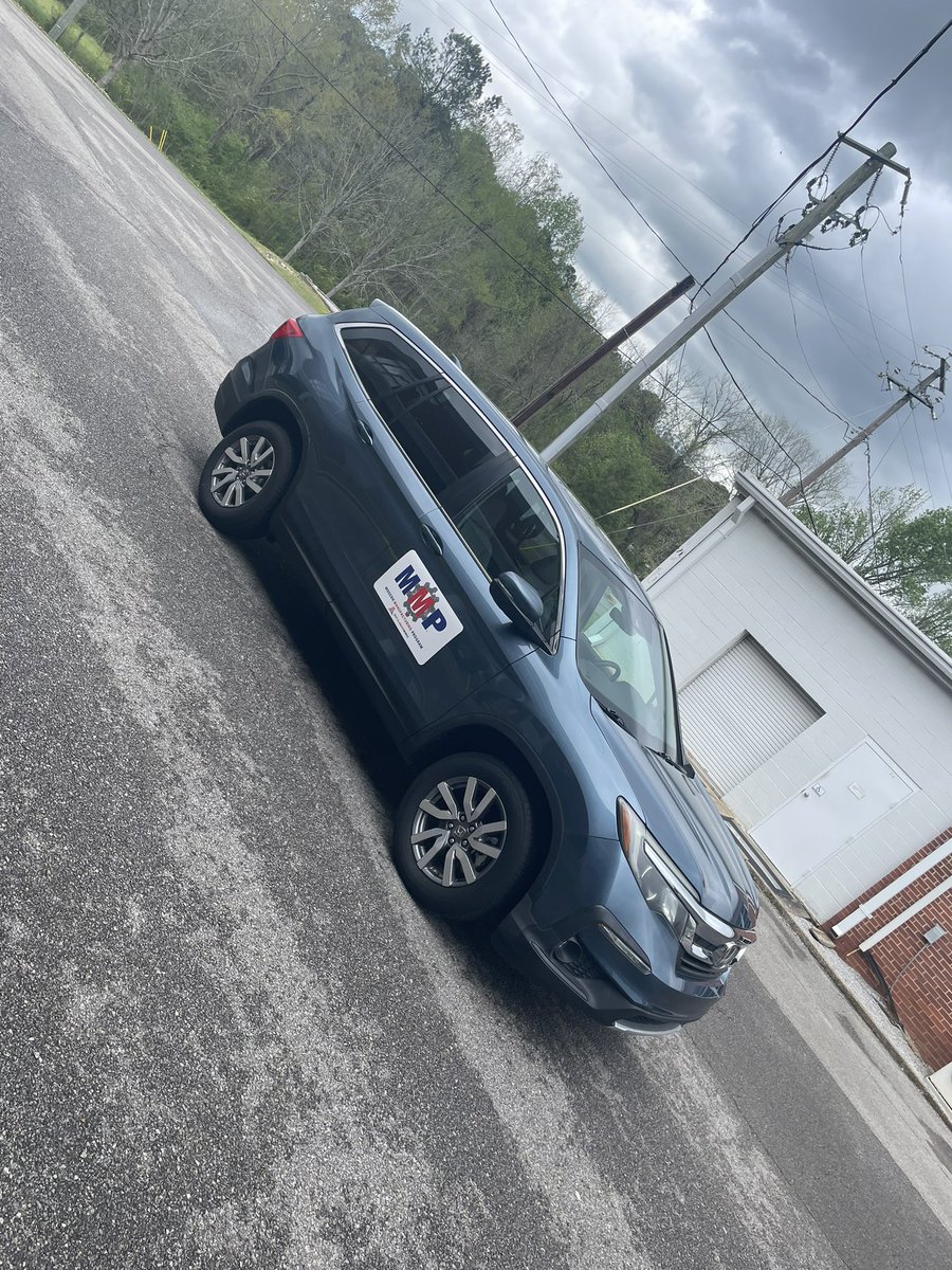 BIG news from the Modern Manufacturing Program at CCCA! Thanks to <a href="/Honda/">Honda</a> and @EastALWorks our students now have a 2019 Honda Pilot to use for training in the program. These students are on their way to successful manufacturing careers! <a href="/ccboe_news/">Calhoun County Schools</a> #careerteched