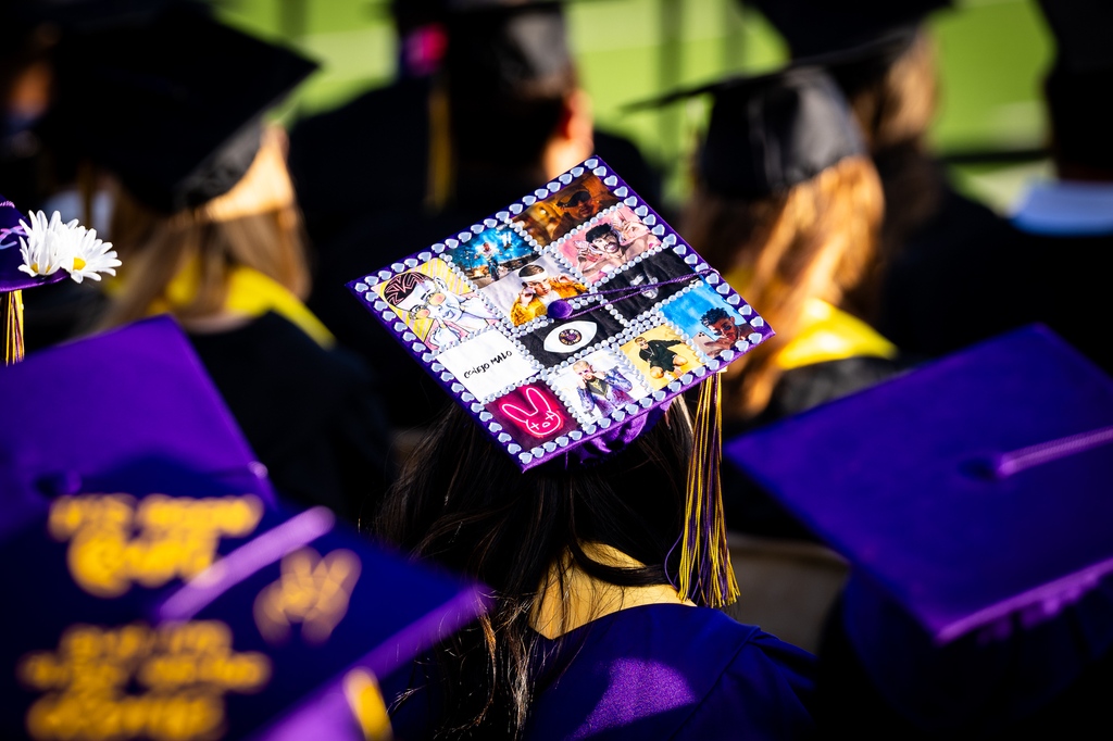 Attention Graduates! Keep an eye out for a special text message from #WNMU regarding your participation in the upcoming spring 2024 commencement celebration. Be sure to register by Friday, April 19, to secure your spot and make your graduation dreams a reality. #Classof2024