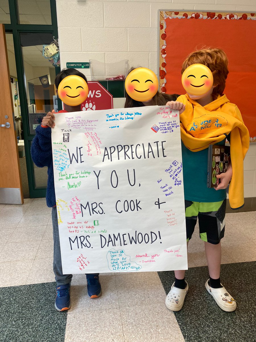 MissBargiel4's tweet image. We 🩷 Mrs. Damewood &amp;amp; Mrs. Cook! #librarianappreciationweek
