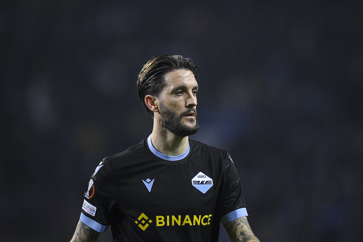 #LuisAlberto 🎙 'This is my last season here. I don't want to take one more Euro from Lazio, i have already asked for the contract to be terminated. I think it's time to step aside'. #Lazio #SerieA