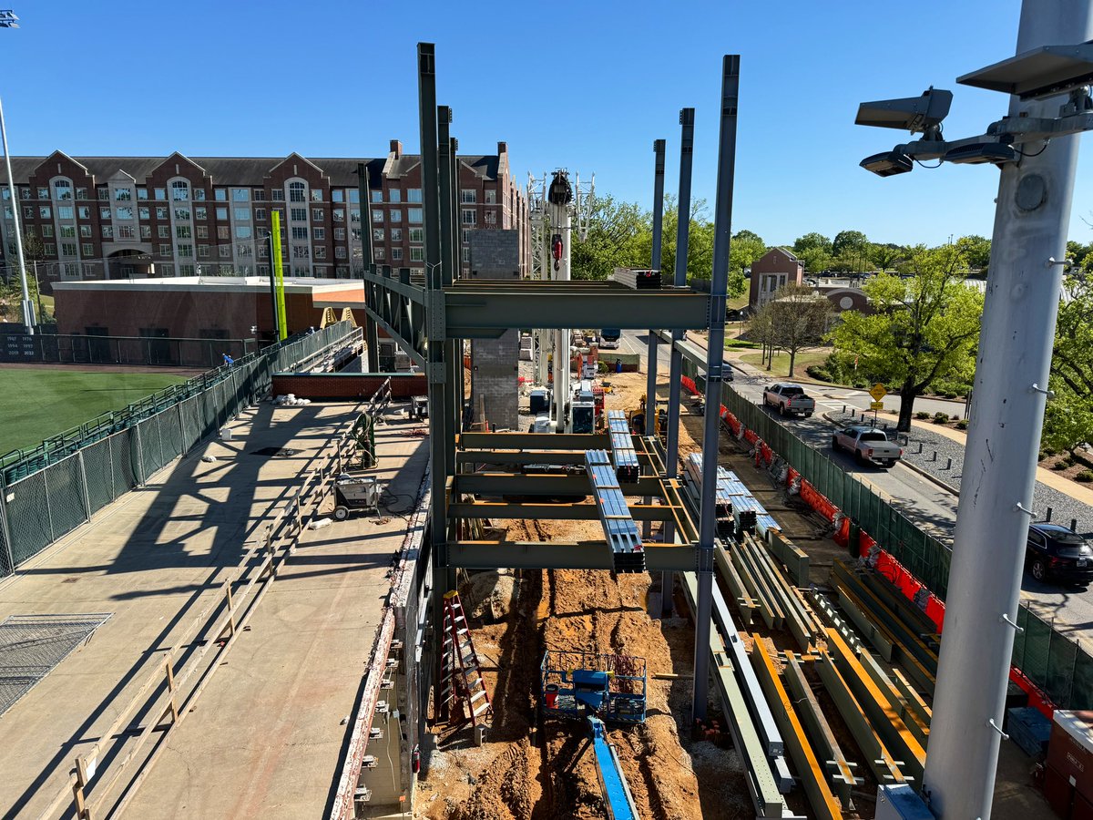 The Plainsman Park skyline is growing in a hurry! Phase Two began going vertical this week to prepare for the new First Base Club, expanded concourse, patio, and new concessions areas for 2025. #WarEagle