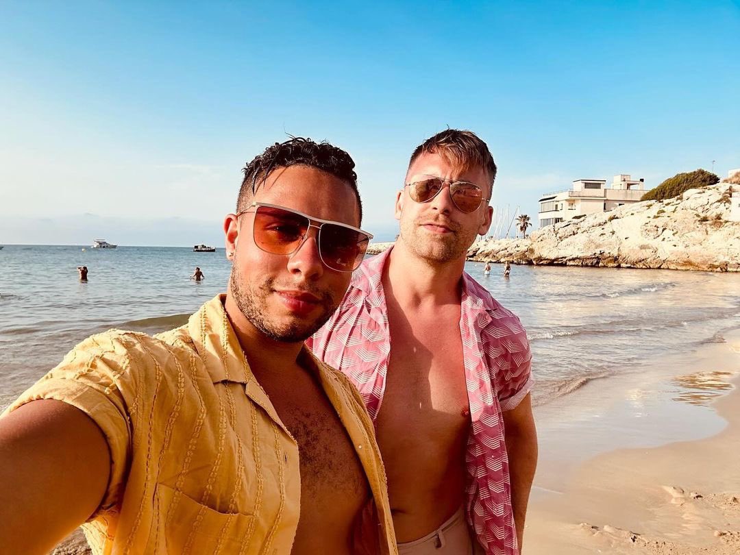 Summer vibes in Sitges! Come join us this season. Check out the top gay events this season and plan a trip today: 
▶️ gaytravel4u.com/gay-sitges-eve…
.
#gaytravel #gaysitges #sitges #gayspain #gaybeach #gayholiday