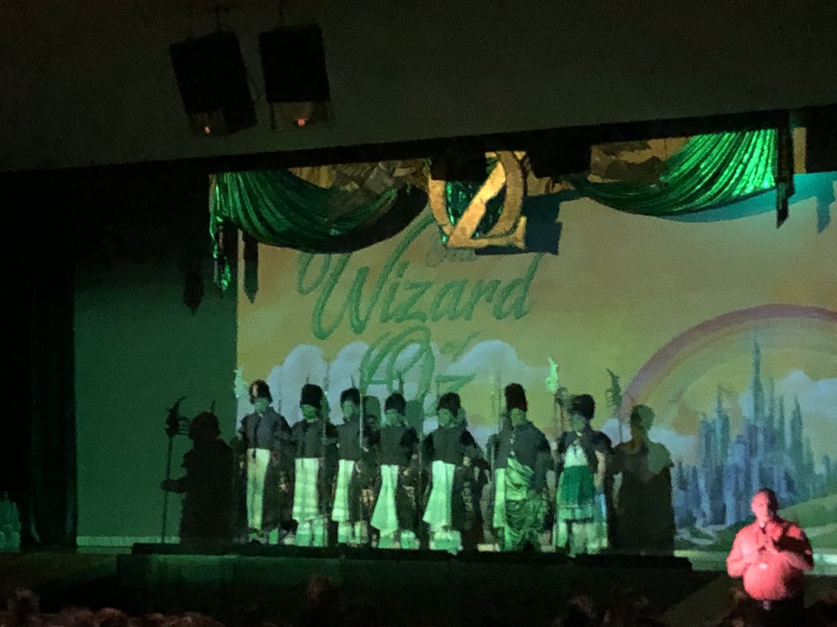 Ott1st's tweet photo. A big shout out to Hanover High School’s preview of The Wizard of Oz musical! You did a great job &amp; can’t wait to see the whole show! #hpsdawesome https://t.co/Idkzbvy6Vn