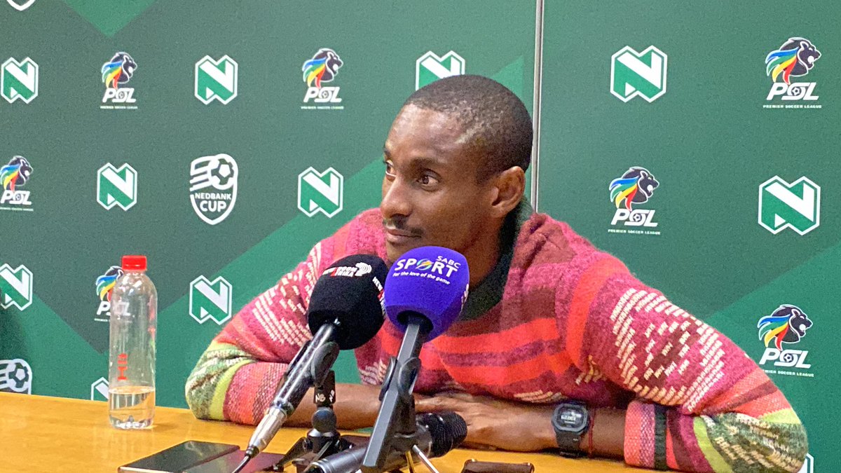 🎙️Rulani Mokwena After 4-3 Penalty Win Against TUKS; “I am tired guys, I’m extremely tired. I can’t imagine how exhausted the players are, we are tired. But who cares? Who cares the players are tired? #Sundowns #NedbankCup2024 #Lorch #Shalulile #Rulani 👆