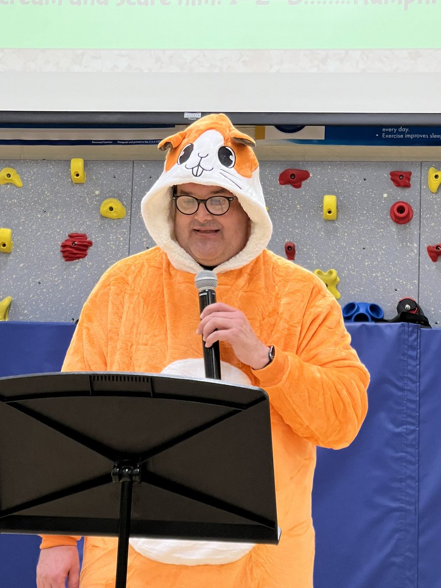 Angela (@angelakperrine) on Twitter photo Humphrey the hamster showed up at Rushwood today for our One School One Book assembly! We are reading Life According to Og the Frog!
<a href="/NordoniaSchools/">Nordonia Schools</a> <a href="/RushwoodPTA/">Rushwood PTA</a> <a href="/RushwoodPrin/">RushwoodPrin</a> Humphrey the hamster showed up at Rushwood today for our One School One Book assembly! We are reading Life According to Og the Frog!
<a href="/NordoniaSchools/">Nordonia Schools</a> <a href="/RushwoodPTA/">Rushwood PTA</a> <a href="/RushwoodPrin/">RushwoodPrin</a>