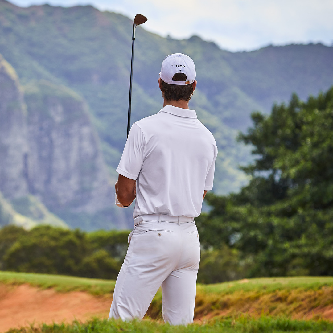 Swinging into the weekend in style ⛳️🏌️‍♂️