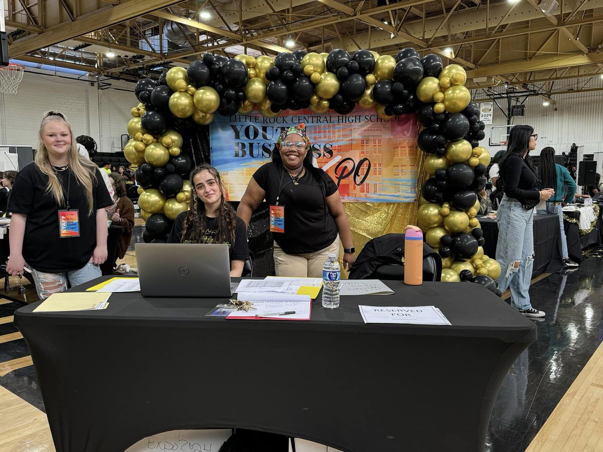 Exciting news from Little Rock Central High School: The Youth Business Expo kicked off today! 🎉 Students showcased their entrepreneurial talents and innovative projects. Check out the pictures attached for some highlights of the event! 📷