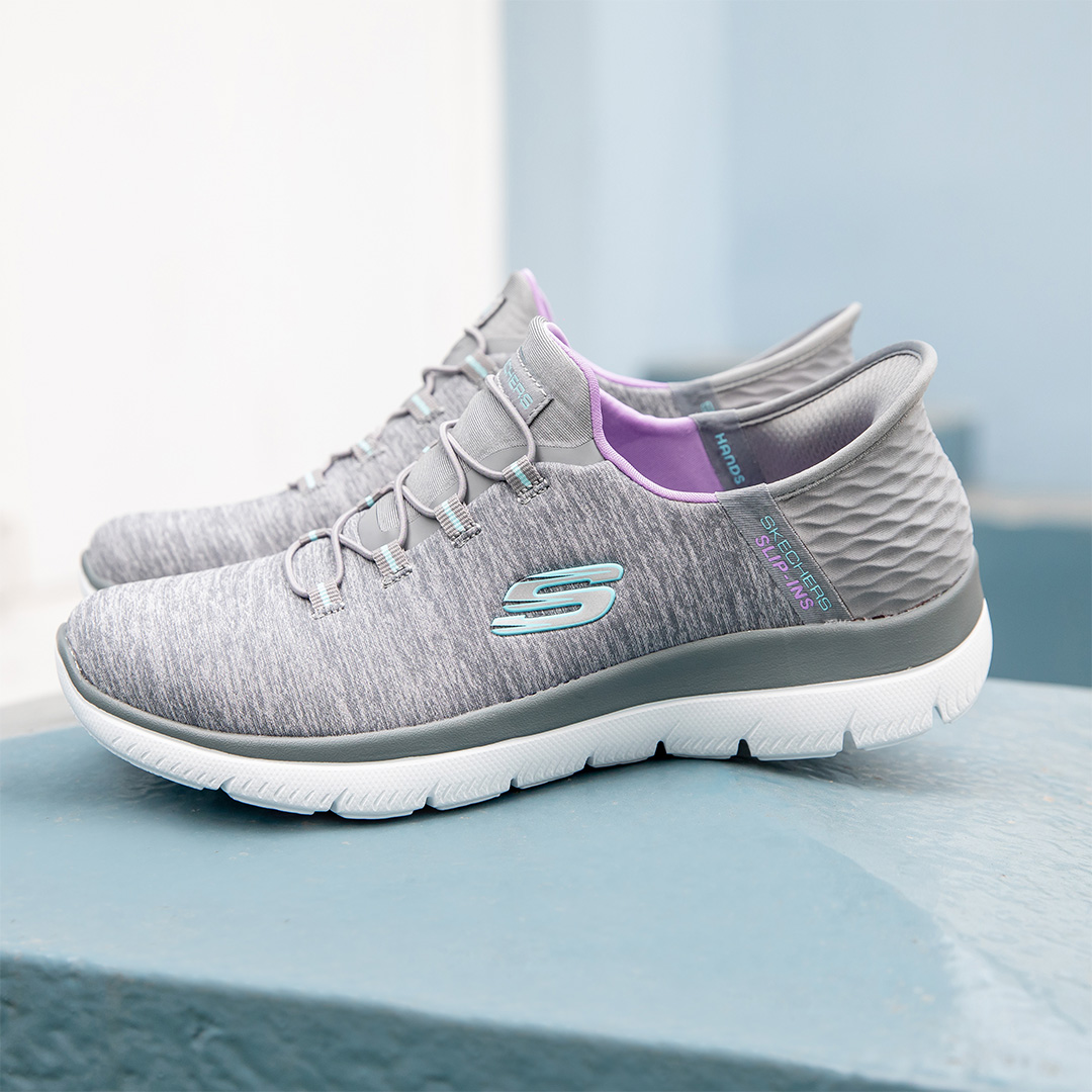 QuarkStyle's tweet image. Pick up the pace with increased ease-of-wear and superior comfort wearing Skechers Slip-ins👟🚶‍♂️.

Shop now in stores and online: ow.ly/Y1bk50RetKQ