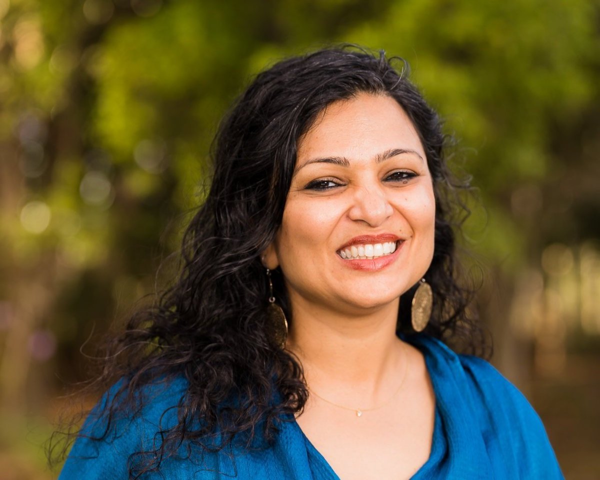 The week's talent &amp; jobs: 

Heading for Change names <a href="/sananomad/">Sana Kapadia</a>, formerly with @2x_global, as chief catalyst. Samantha Anderson will step away as the organization’s “change weaver”.

hubs.li/Q02sFxSh0