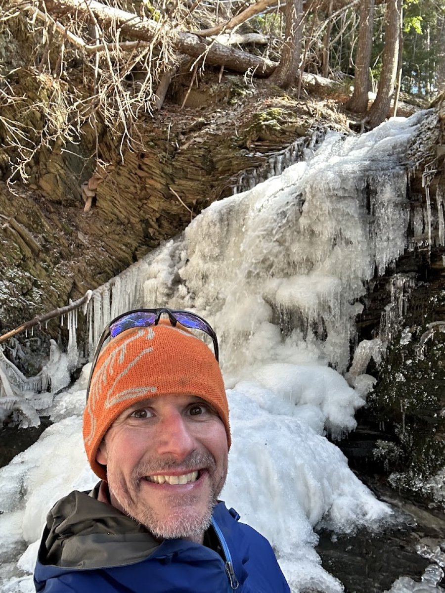 Just in time for the weekend, a quasi road side falls next to Moores Brook nearish Kentville, NS #neverstopexploring. trailpeak.com/trails/13818