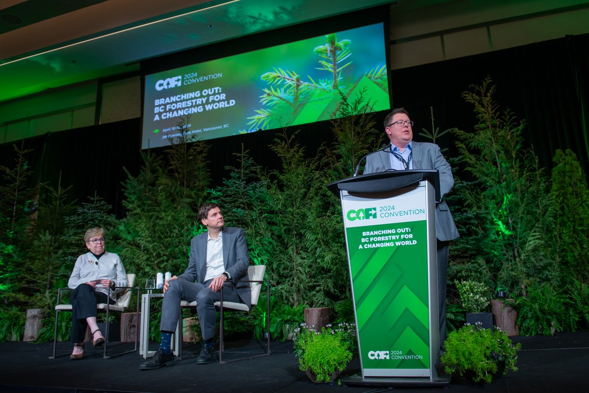 Linda Coady, CEO & President of COFI, and Greg Stewart, Chair of COFI and President of @SinclarGroup delivered the closing remarks to wrap up a successful #COFI2024 With over 700 delegates and a sold out trade show, the convention had strong speakers from across all levels of