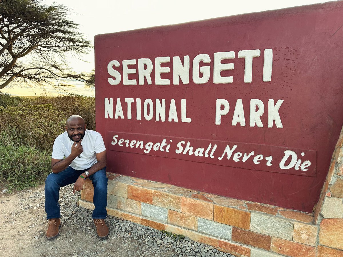 Did you know? The name “Serengeti” actually has meaning. It is derived from the Maasai word “Siringit”, which means the “place where the land moves forever” or “endless plain”.