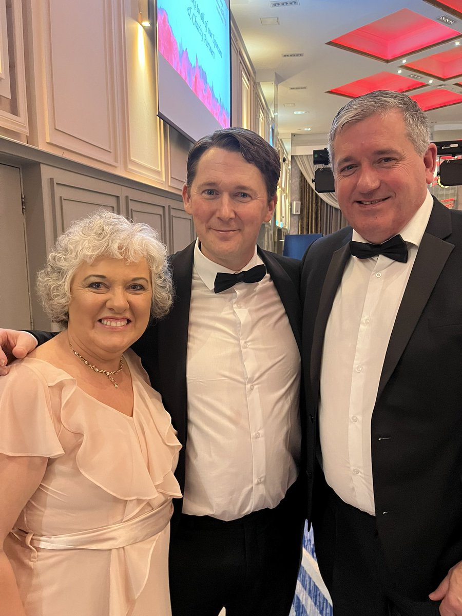 Attending the Lord Mayors Ball at Rochestown Park tonight and we had the pleasure of meeting amazing people. We shared our table with this legend.🌈🌈🌈