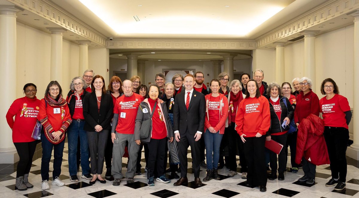 As a Marylander, and @MomsDemand volunteer, I am so grateful for the vision and leadership of @jwaldstreicher @LukeClippinger @NScottPhillips1 @SenBillFerg in passingHB947 - Gun Industry Accountability Act this session. Thank you! ##MDpolitics #mdga24