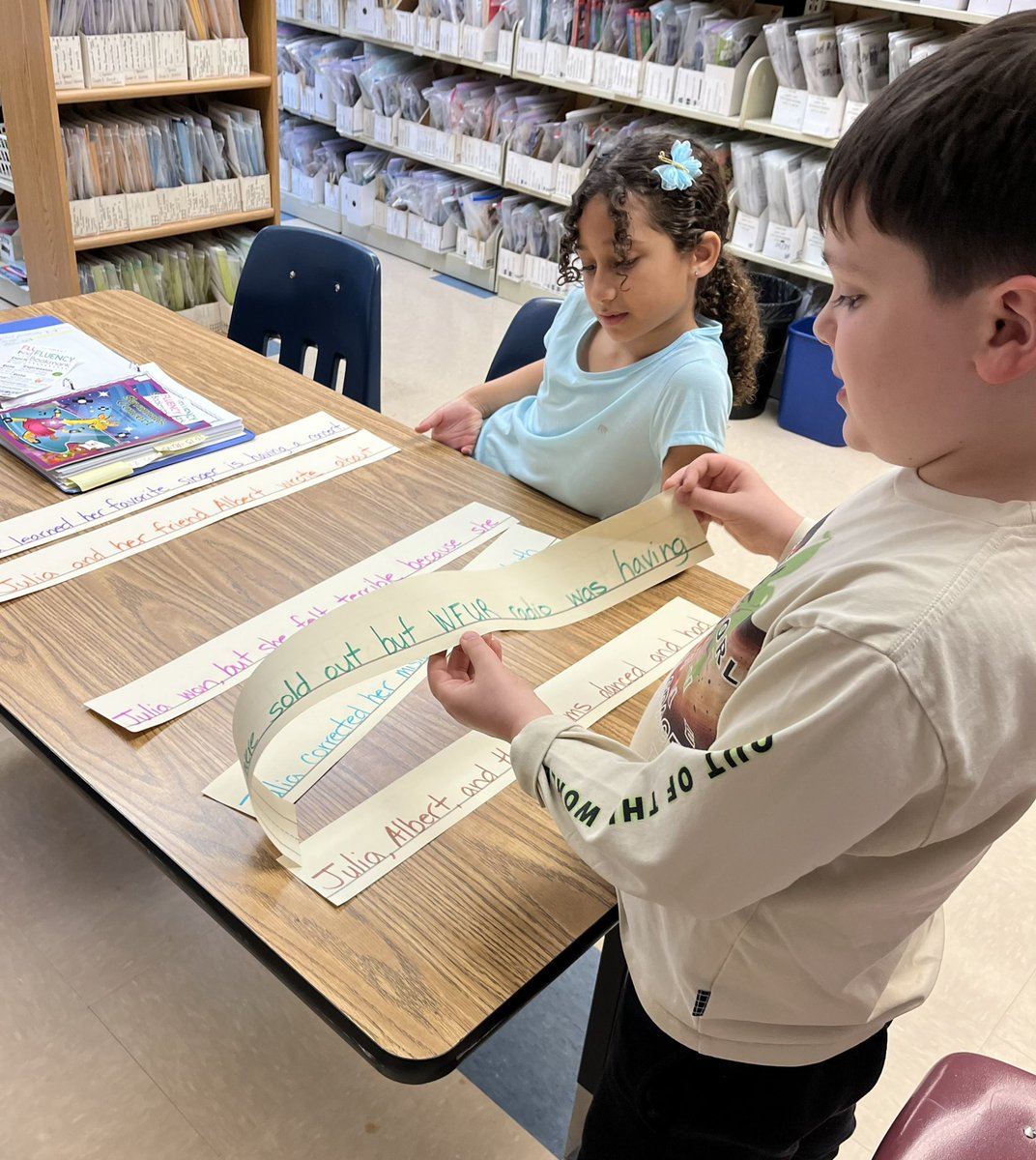 MosaicES_Reading tweet media