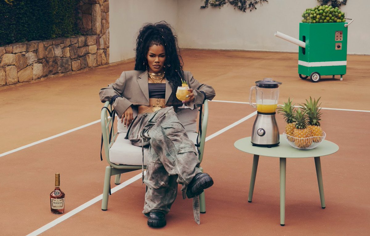 Teyana Taylor and Damson Idris Tapped to Usher in a New Era For Cognac #RSrecommends 

<a href="/Hennessy/">Hennessy</a>-jitos may just be the drink of the Summer. Read more: rollingstone.com/product-recomm…