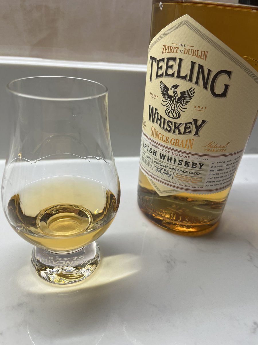 Evening all, late arriving at the Twitter Arms for #FridayNightDram as have been to 🍿🎥 with Mrs M but kicking off with the excellent @TeelingWhiskey Cab Sav…..as couldn’t get hold of any Dram No 5 @BillyCowan 😂😂😂😂