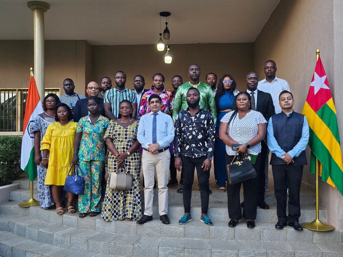 @eoilome with support of MEA's Economic Diplomacy Division and @plexconcil organized an interactive session with 15 local companies from Togo to explore business opportunities, including technology collaborations and knowledge-sharing, in preparation for PLEXCONNECT 2024.