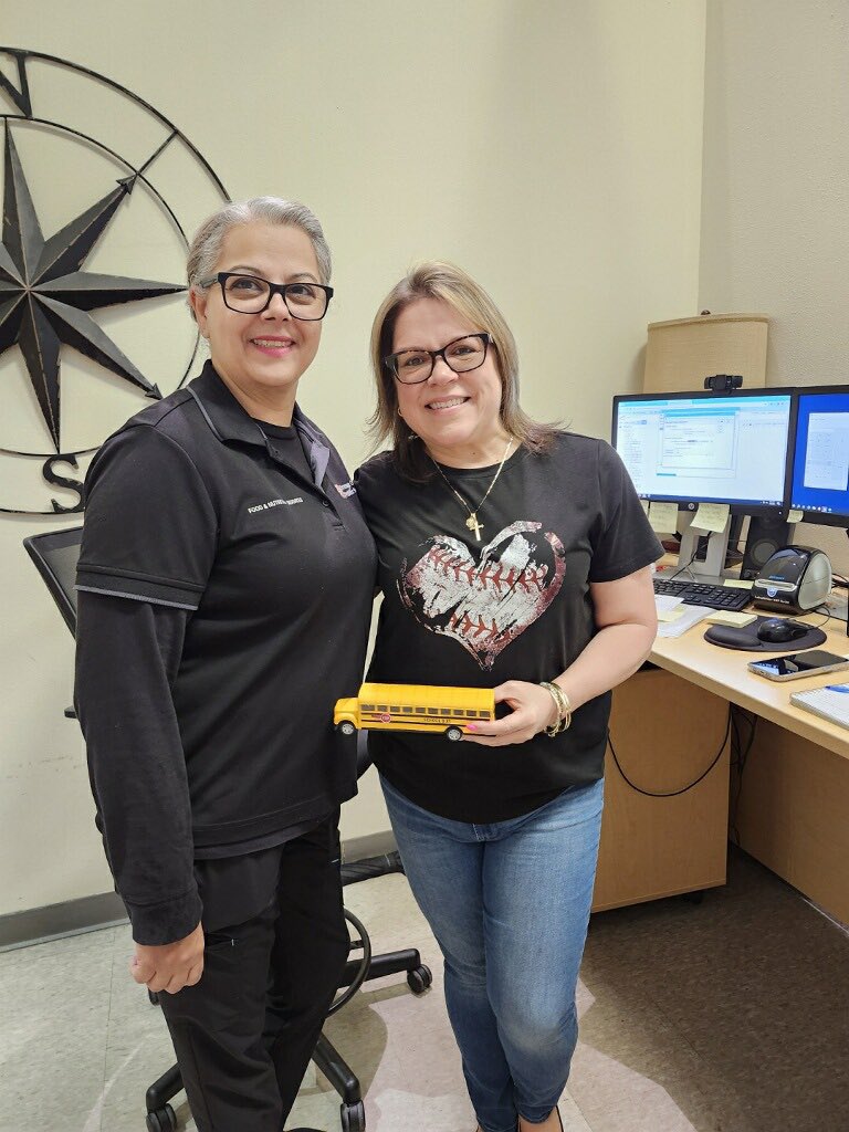 From Ms. Gonzalez (Galley Manager): I am now passing the Energy Bus to Ms. Barbara Miranda, our Registrar. Ms. Miranda always has a smile on her face, good energy, and always helps my staff and I with whatever we need. It's a pleasure working with her. #WeAreAvalon #energybus