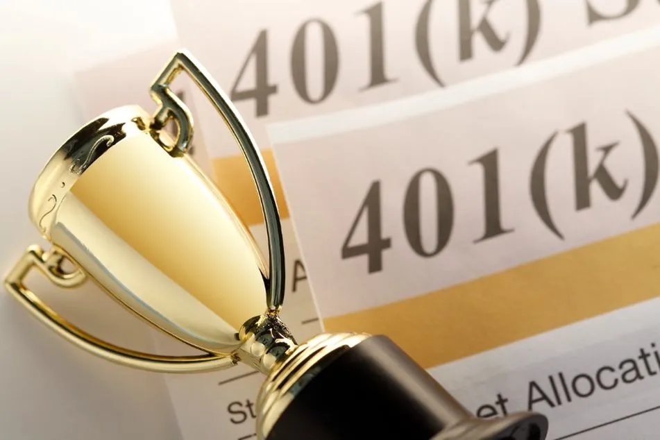 Who has the best 401(k)? Those in occupations with high income tinyurl.com/3vary7j6 #InvestmentNews @EmileHallez