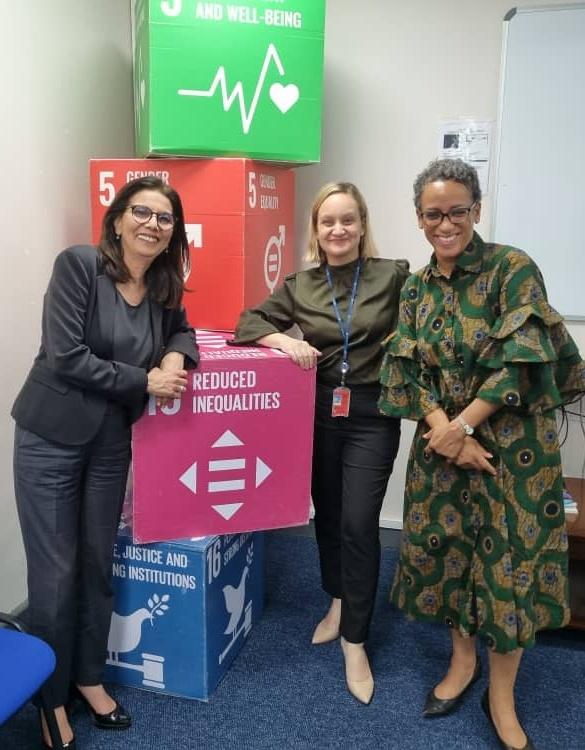 UNICEF,  UNFPA, and the SRSG for Violence Against Children working and smiling together to #EndChildMarriage in Zambia, which is vital for #SDG2030!