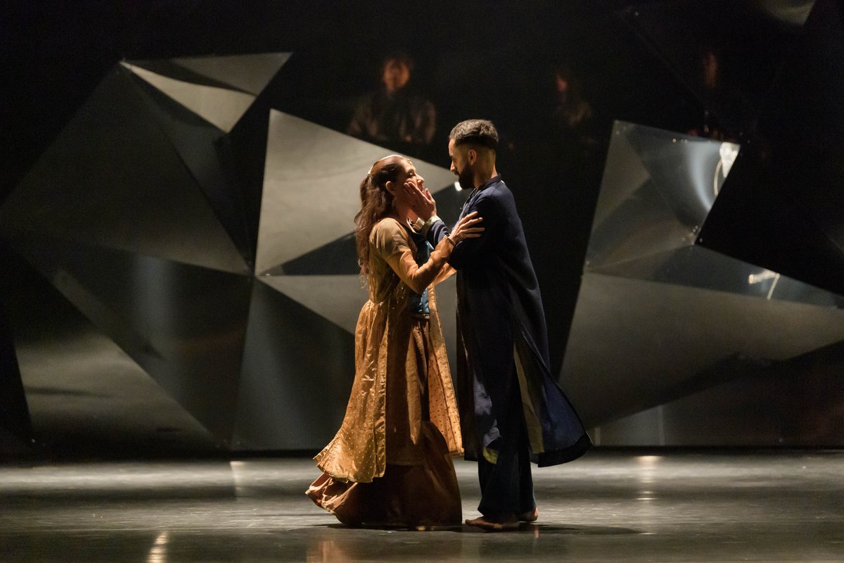 calamityjane65's tweet image. Absolutely extraordinary show from Aakash Odedra &amp;amp; Aditi Mangaldas at Sadler’s Wells. It’s the London premiere of Mehek, a love story between an older woman and a younger man. It is so passionate and tender; it had me in tears. #aakashodedra #aditimangaldas #dance #love
