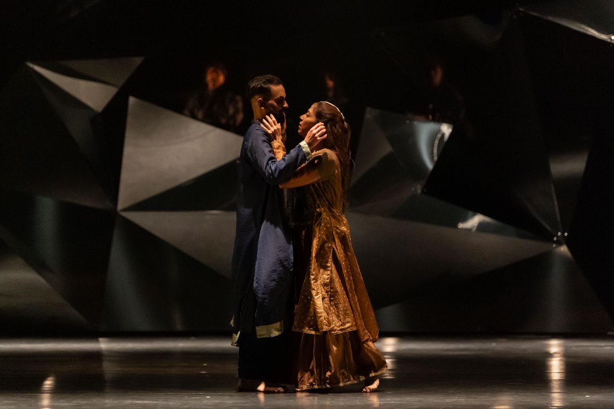 calamityjane65's tweet image. Absolutely extraordinary show from Aakash Odedra &amp;amp; Aditi Mangaldas at Sadler’s Wells. It’s the London premiere of Mehek, a love story between an older woman and a younger man. It is so passionate and tender; it had me in tears. #aakashodedra #aditimangaldas #dance #love