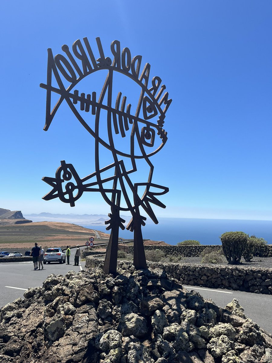 Dad69Geo's tweet image. Taking the beauty of Lanzarote today. What a treat.