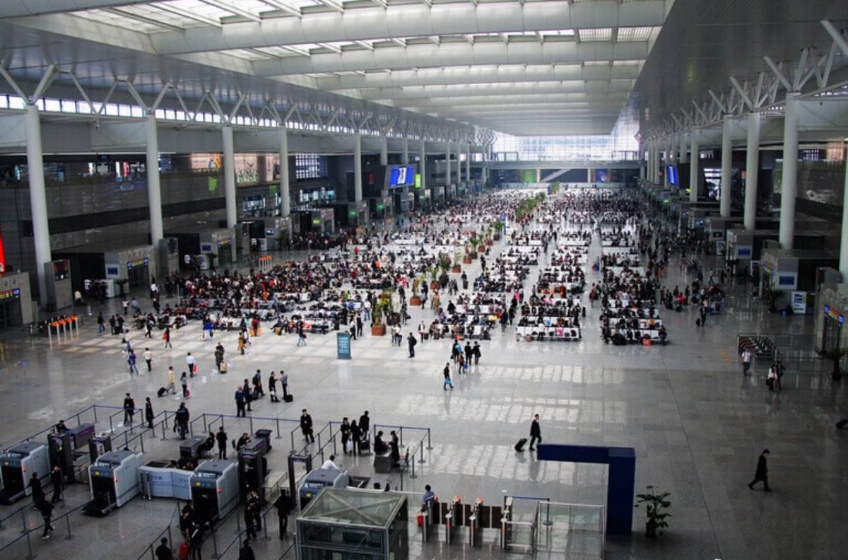 The departure hall at Shanghai high speed rail. And you wonder why Chinese guests aren't exactly blown away by Paddington.