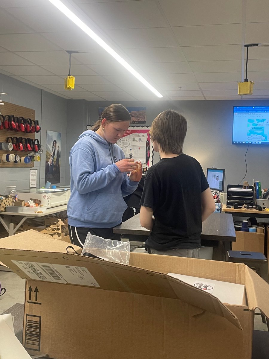 2024 Special Track & Field Day is two weeks from today! Ayla and Kenny, our digital fabrication lab youth apprentices, explored the Dawgs Den and worked together to begin making medals for the upcoming Special Track & Field event. #together #yainaction #makersgonnamake