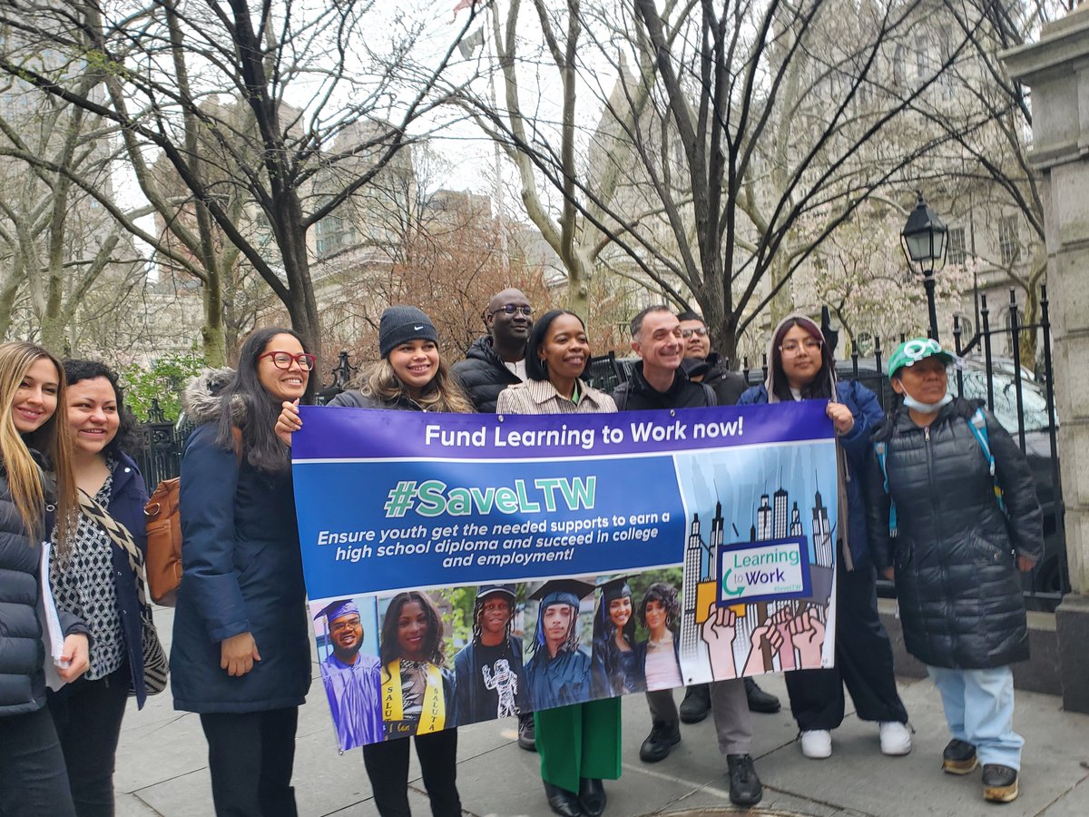 AFCNewYork's tweet photo. Great to speak with @NYCCouncil Members about the need to #RestoreEdPrograms. Learning to Work, preschool special education, shelter-based coordinators, social workers, psychologists, bilingual programs, restorative justice, community schools, 3-K & more are at risk of deep cuts. https://t.co/MiVyIVF87X