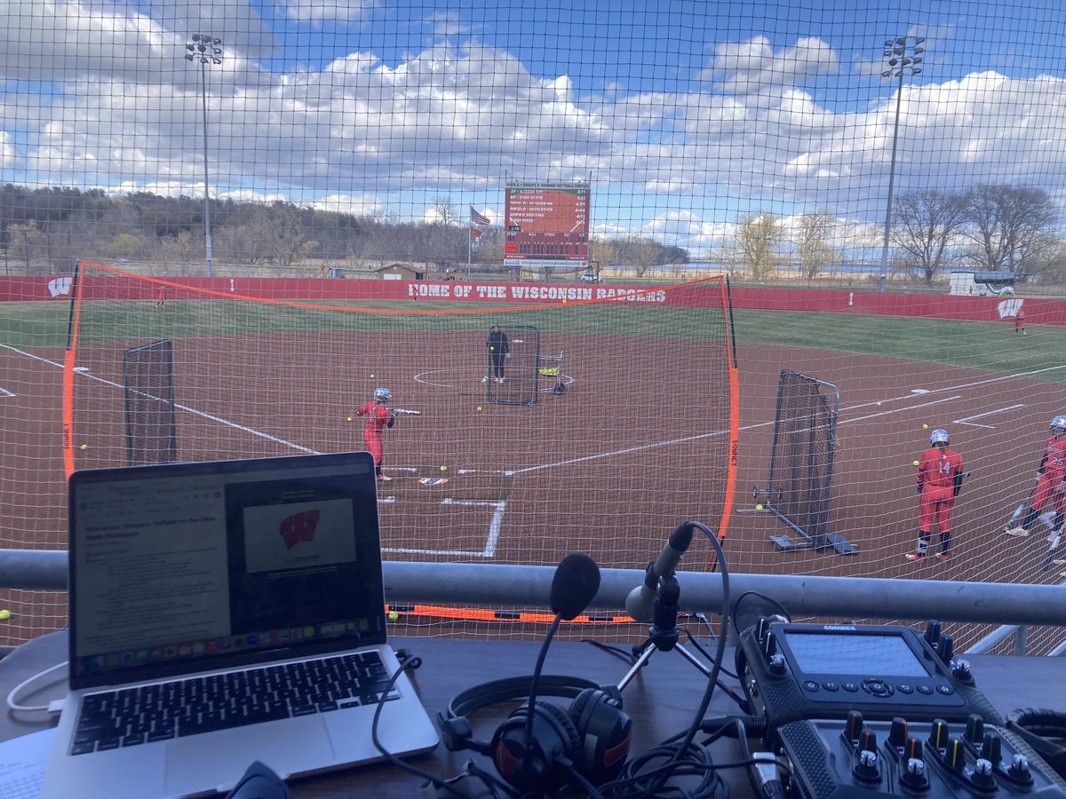Year 3 of softball play by play is tee’d up! Tune in at 5 pm central to hear my call of Wisconsin Badger softball as they take on the Ohio State Buckeyes! radio.securenetsystems.net/cwa/index.cfm?…