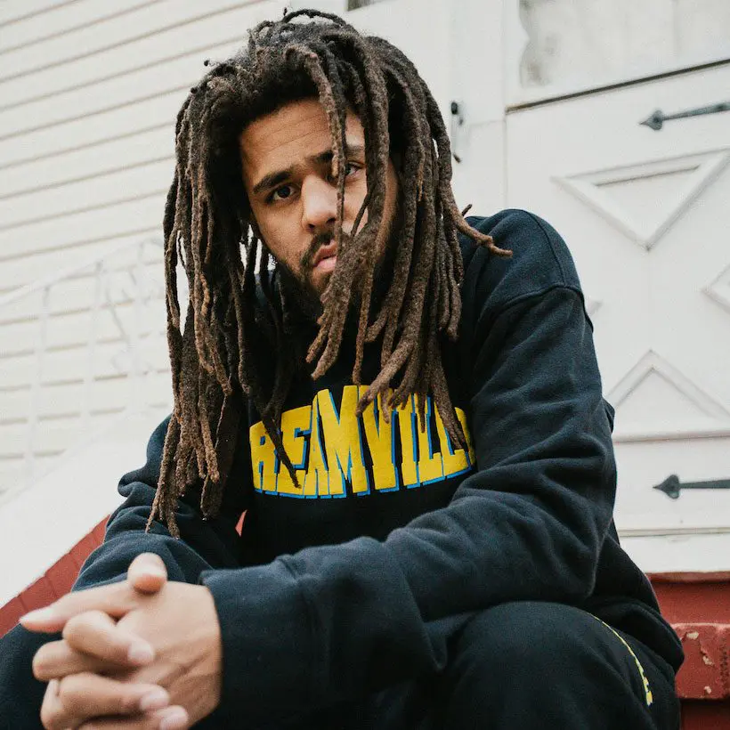 J Cole has officially removed his Kendrick Lamar diss, '7 Minute Drill', from streaming services