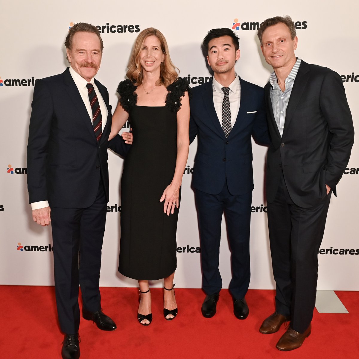 Let's go! Our Airlift Benefit was in full swing at the @TWAHotel last night. Master of Ceremonies @BryanCranston, Americares Board Member @tonygoldwyn and Americares President and CEO Christine Squires all stopped by our red carpet along with our friend and Board Member…