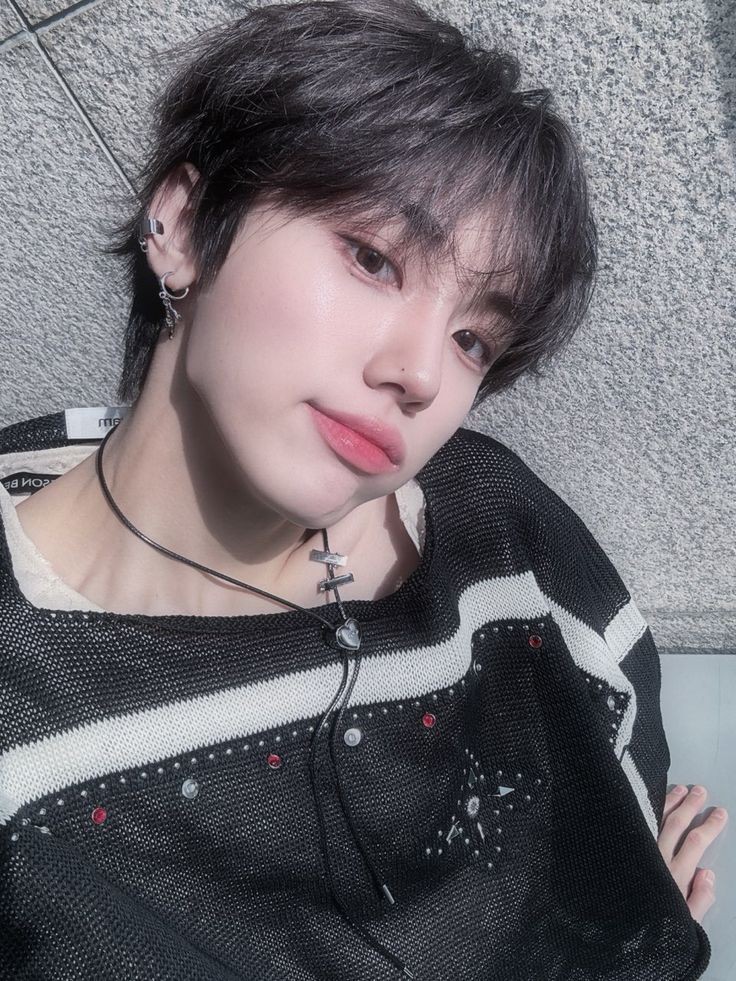 LMYG_'s tweet image. 🩶