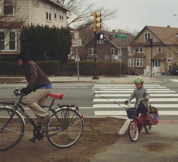 The school run, 8 years ago.

The City of Cambridge just finished installing a 2-way cycletrack here that would have made the ride so much better.