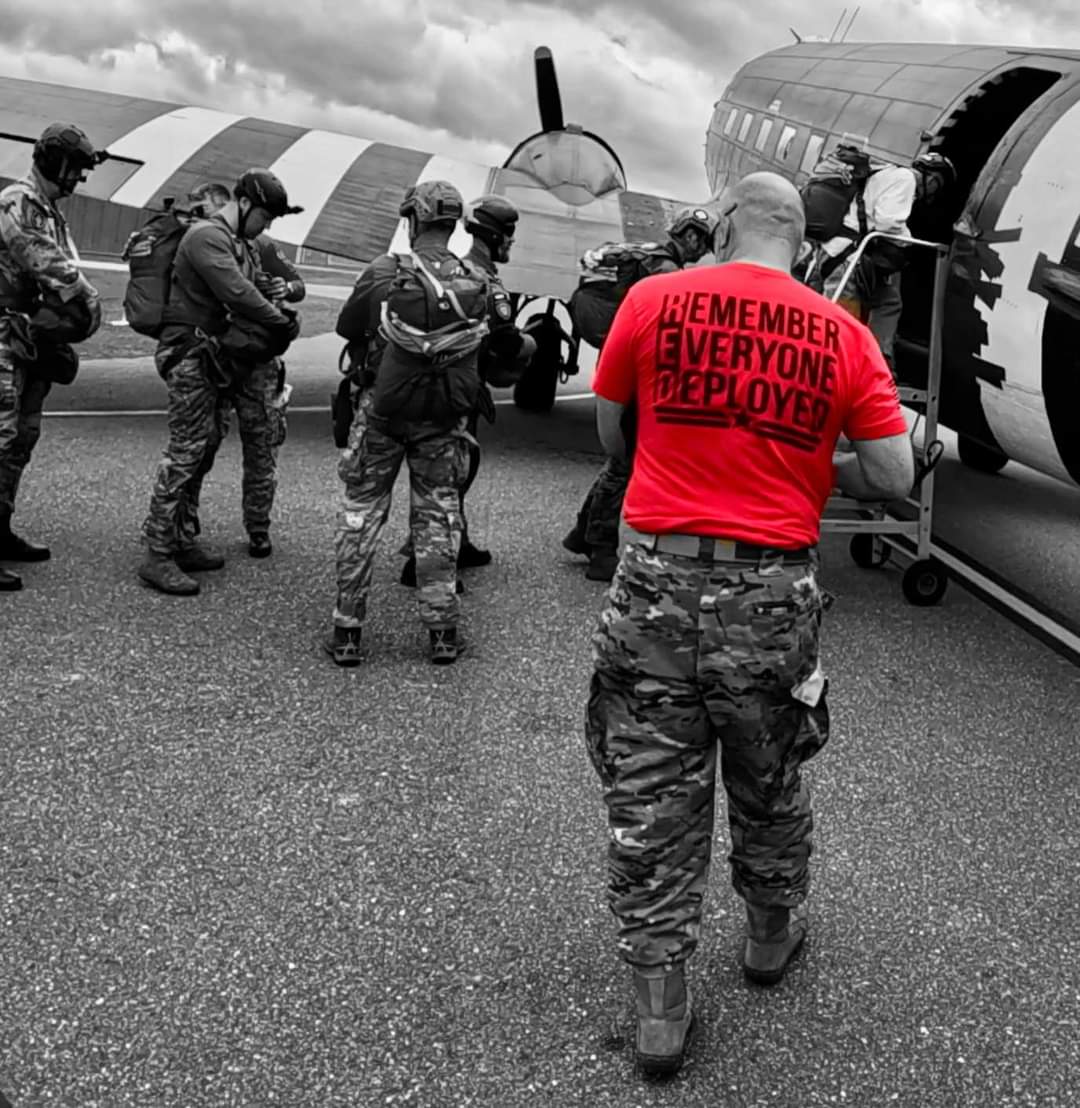 🇺🇸 RED Friday ♥️ 🦅 #SupportTheTroops