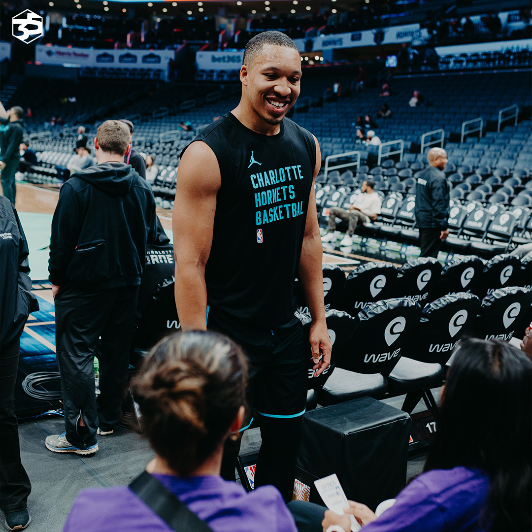 hornets tweet picture