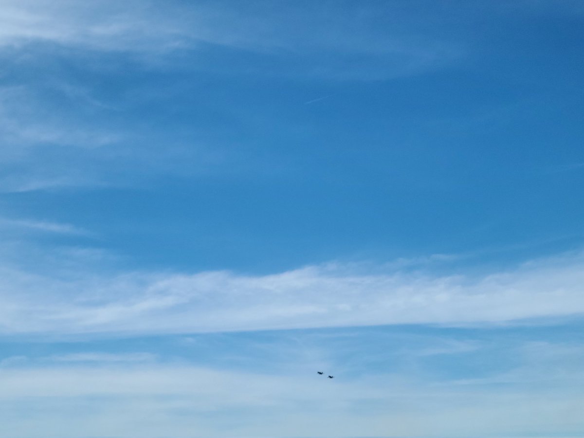MarvinDMartian_'s tweet image. #BlueAngels burning up the skies of #KNFW Fort Worth, Carswell #Airshow #avgeek