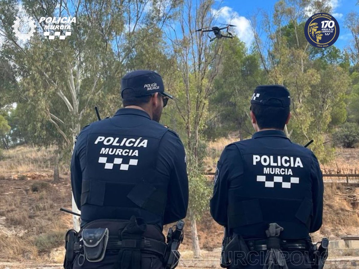 🌲🔥 La Patrulla Ecológica mantiene la vigilancia por tierra y aire en los parques forestales municipales. ¡Prevenir incendios forestales es responsabilidad de todos! Juntos podemos proteger nuestro entorno natural🌎.