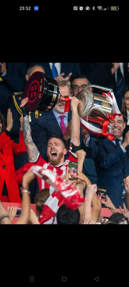 Adrien Goñi tweet media