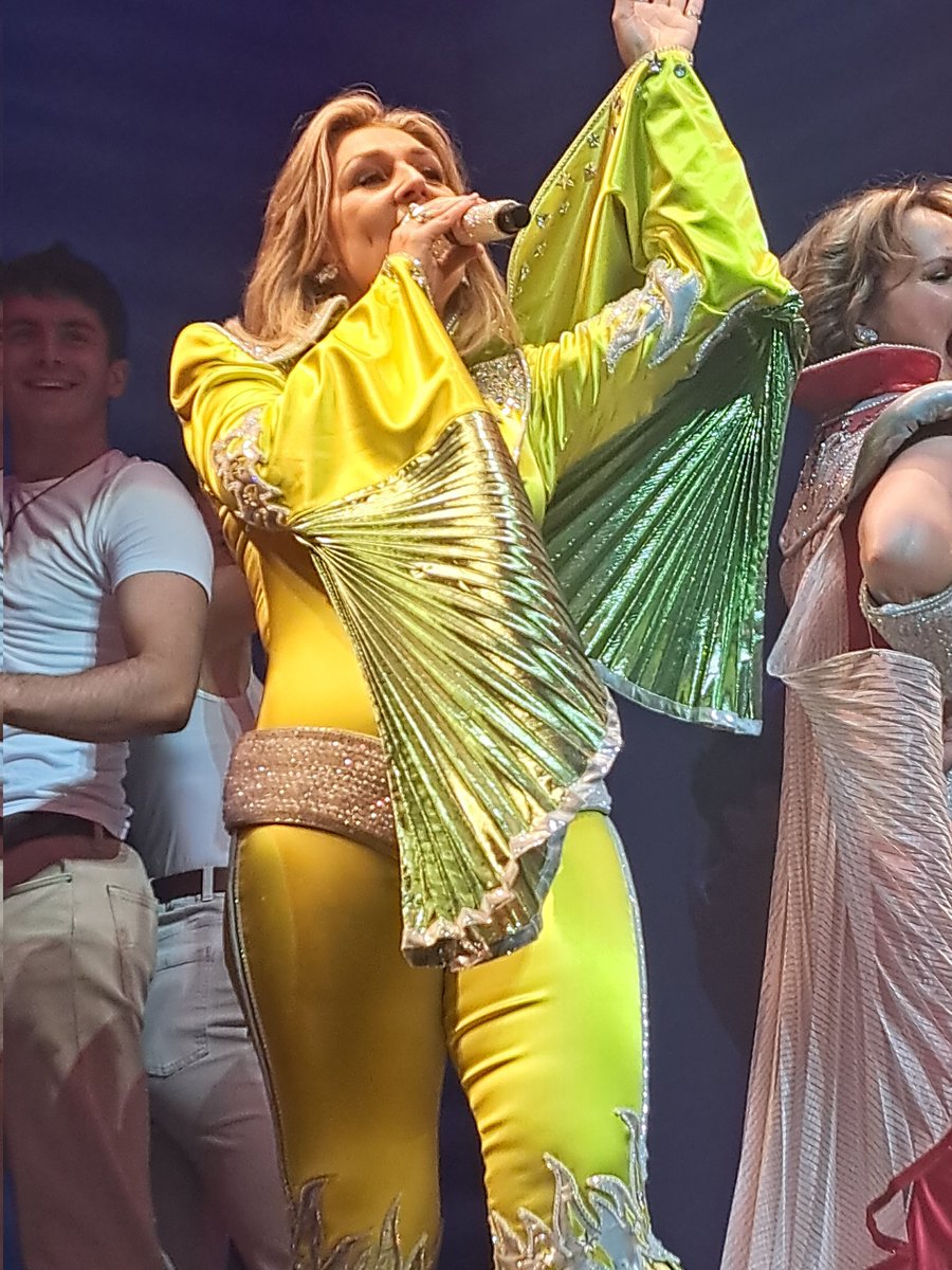 Sarah Ellacott 🎗 tweet media