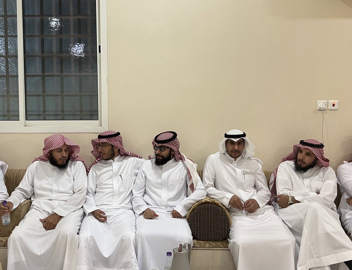أسرة آل معتق tweet media