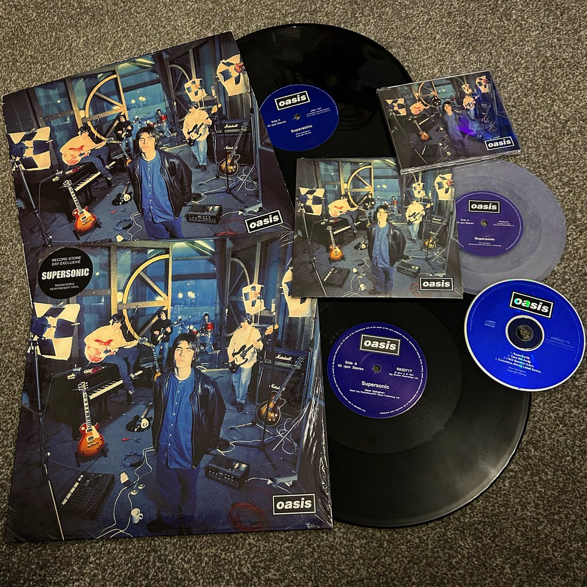 30 years of the greatest band of all time! Oasis released their first single, Supersonic, on 11/04/1994. Here on original 12” single and CD, together with the record store day 20th anniversary pressing and the brand new 30th anniversary pearl coloured 7” vinyl, released today!