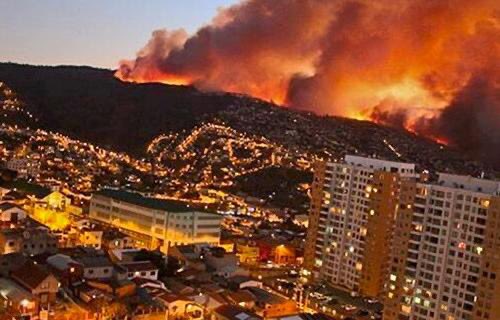 Hoy se conmemoran 10 años desde el MEGA INCENDIO que afectó a Valparaíso. Como Alcaldía, tenemos un trabajo importante que hacer inyectando recursos para el programa de prevención de emergencias de Valparaíso.