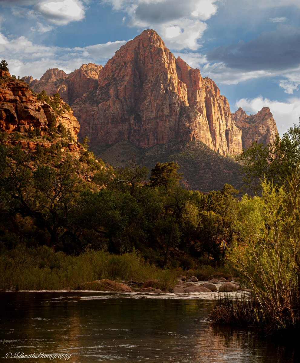 Zion National Park

Happy Friday!! 

#photography