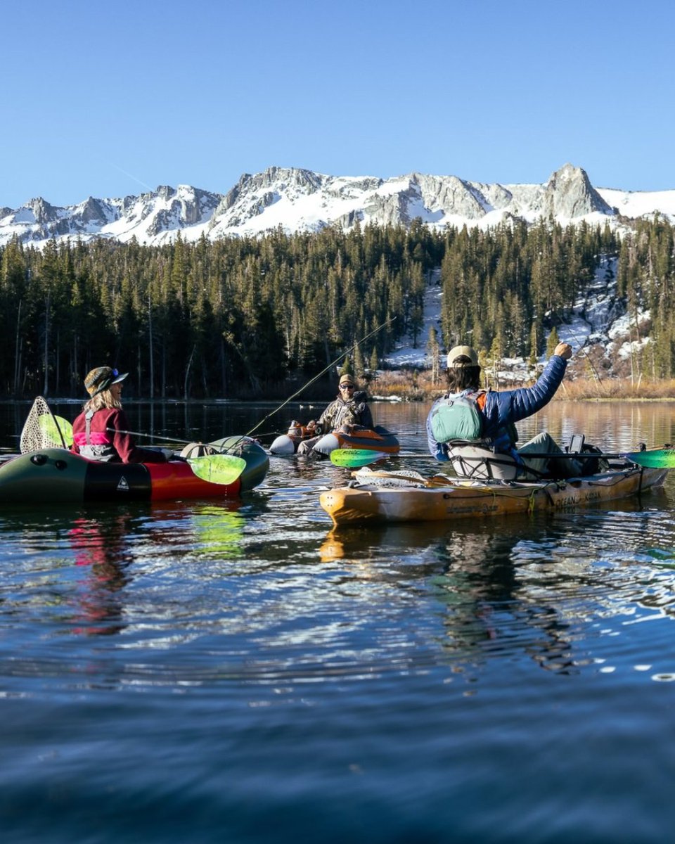 Nothing beats a day on the water with friends, family and stunning mountain views! 🚣‍♀️ Book your next stay in Mammoth Lakes with Nomadness Rentals for an unforgettable experience this Spring! 🎣

#mammothlakes #propertyrental #vacationhome #travelmore #springvacation