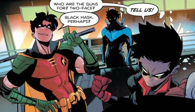 so cool to see damian hanging out with his big sisters