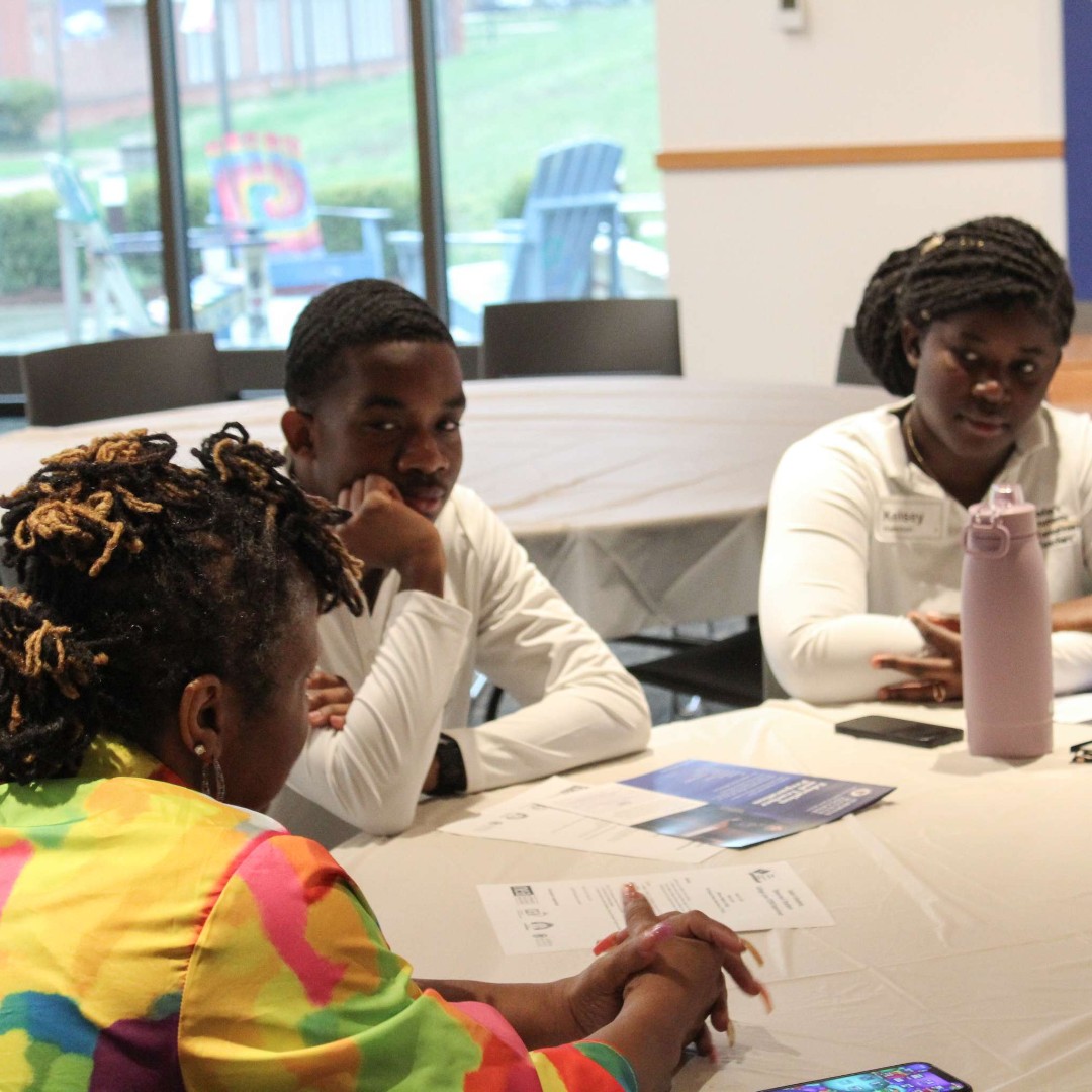 🔬We had an amazing time hosting the Today’s Students, Tomorrow’s Teachers program! 🎉 High school students from Bridgeport Public Schools immersed themselves in hands-on STEM activities and explored our teacher preparation programs: ow.ly/O5B950Rf0hc #AlbertusMagnusCollege